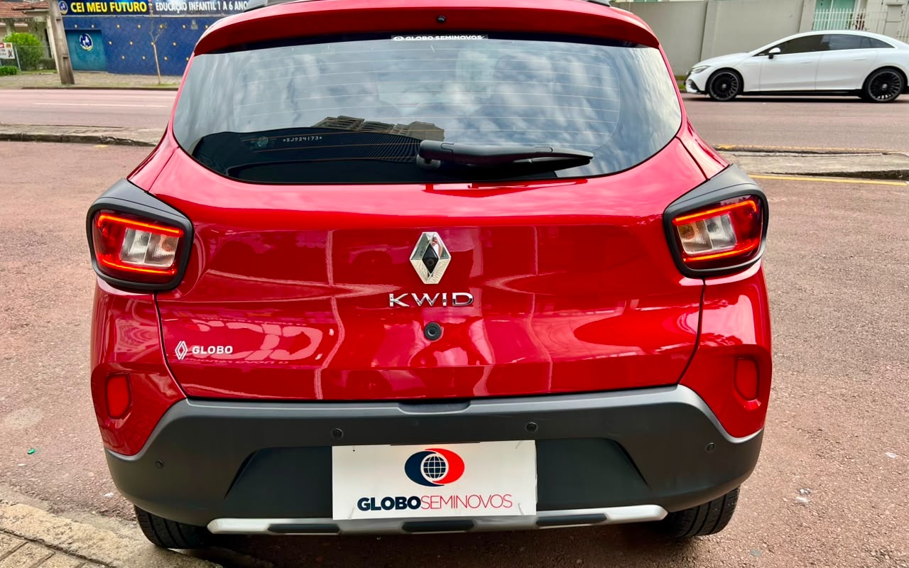 imagem-https://www.socarrao.com.br/sc-vehicle-images-prod/3045846/1785872844881-YjE0MWU4NWYtMWY2OC00ZmVhLThiZDAtNWFiYjBhODljM2JkLmpwZw.jpg