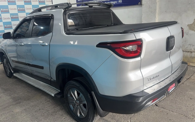 imagem-https://www.socarrao.com.br/sc-vehicle-images-prod/3045868/1785872944616-V2hhdHNBcHAgSW1hZ2UgMjAyNi0wOC0wNCBhdCAwOC41OC4zNi5qcGVn.jpeg