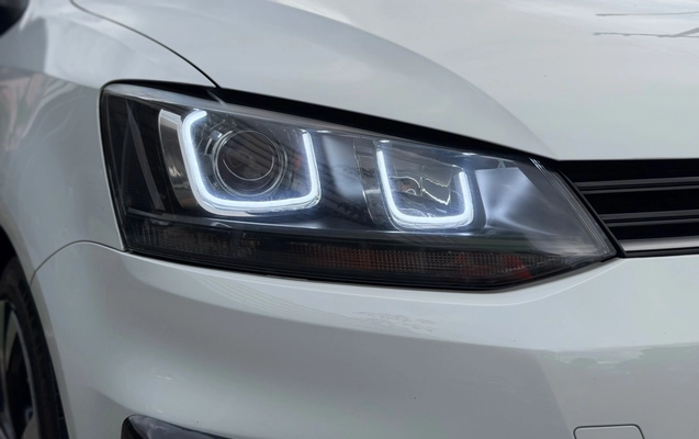 imagem-https://www.socarrao.com.br/sc-vehicle-images-prod/3045943/1785873116389-70f36968-81b4-4c6d-8766-1e83624ccf41.jpg