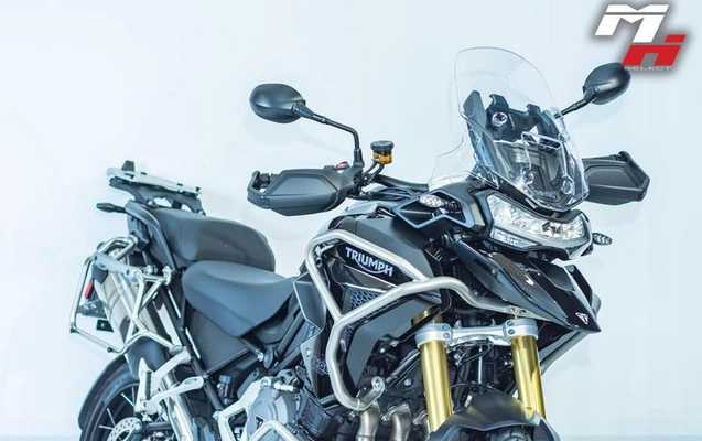 imagem-https://www.socarrao.com.br/sc-vehicle-images-prod/3045944/1788355083390-8348538_9_B_6ab98f292c.jpeg