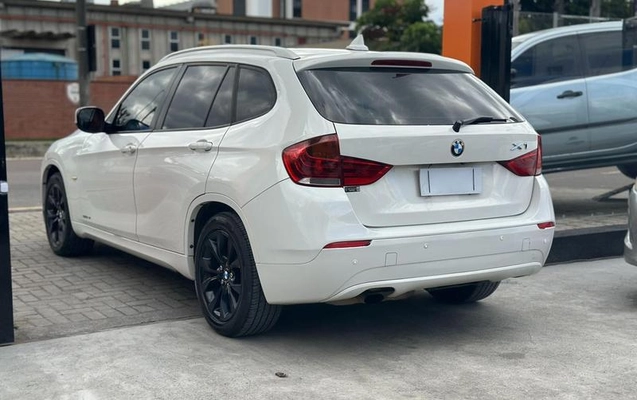imagem-https://www.socarrao.com.br/sc-vehicle-images-prod/3046039/1786719066264-8148691_3_B_a9e25a04fd.jpeg