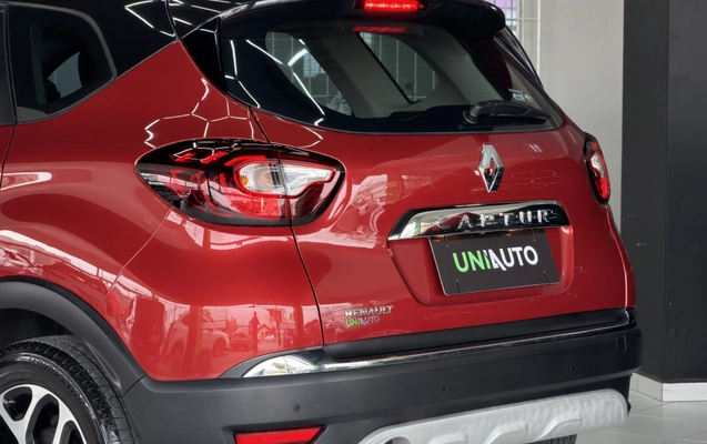 imagem-https://www.socarrao.com.br/sc-vehicle-images-prod/3046071/1785873693700-003_cbd09d9062aed7a33342f2cf2a66c844.jpeg