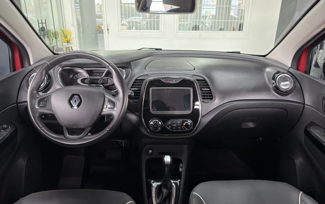 imagem-https://www.socarrao.com.br/sc-vehicle-images-prod/3046071/1785873693715-003_e2af65c83a8743b982ba0fb7ca588b14.jpeg