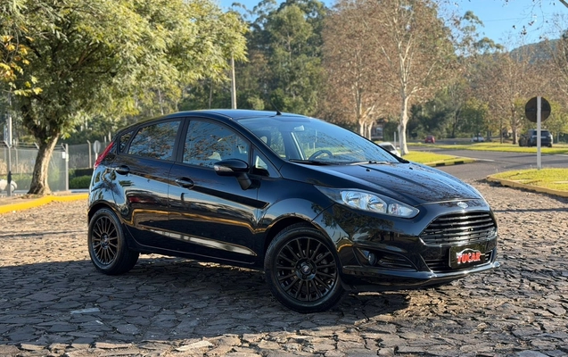 imagem-https://www.socarrao.com.br/sc-vehicle-images-prod/3046147/1785873933081-81476b2d-5ece-4928-b811-5a166a7abe98.jpg