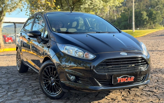 imagem-https://www.socarrao.com.br/sc-vehicle-images-prod/3046147/1785873933083-1571d4bf-cb89-47ab-9809-605bd6c0f022.jpg