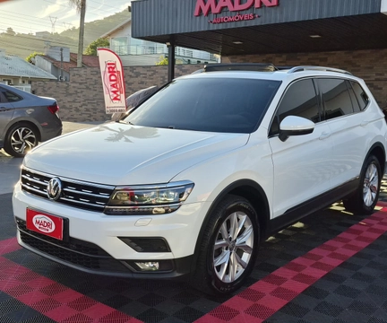 Volkswagen Tiguan 1.4 TSI 16V 150cv 5p 2019 Branco — foto 1 de 3