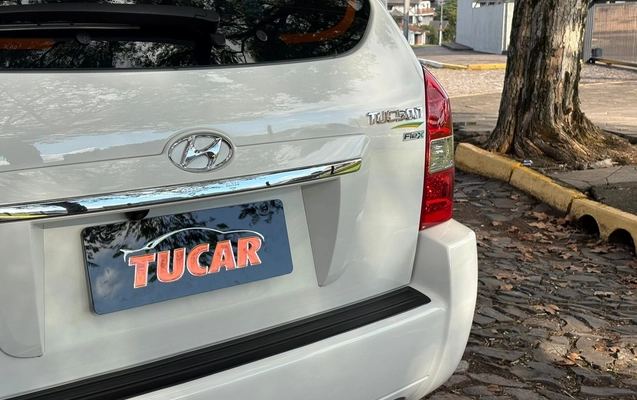 imagem-https://www.socarrao.com.br/sc-vehicle-images-prod/3046166/1785873999654-7b10f164-1e3a-458e-a0ac-a7ac426238aa.jpg