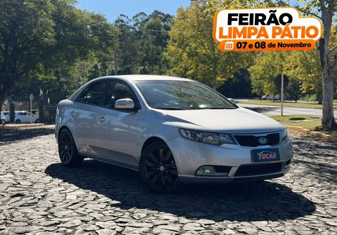 Kia Cerato 1.6 16V Flex Aut. 2013 Prata — foto 1 de 3