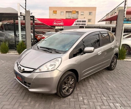 Honda Fit 2014 Cinza — foto 1 de 3