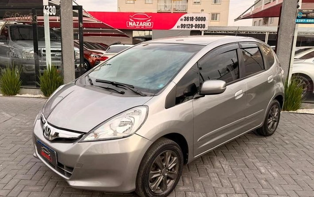 imagem-https://www.socarrao.com.br/sc-vehicle-images-prod/3046213/1786042007984-8348237_0_B_24175fd3a8.jpeg
