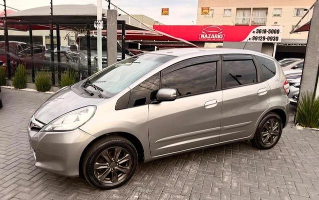 imagem-https://www.socarrao.com.br/sc-vehicle-images-prod/3046213/1786042007989-8348237_2_B_5f76c65e8c.jpeg