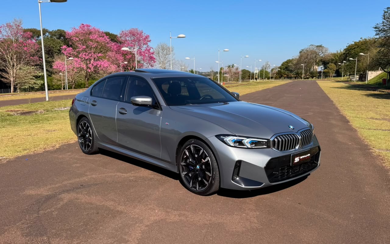 BMW 320i 2026 Cinza — foto 1 de 3