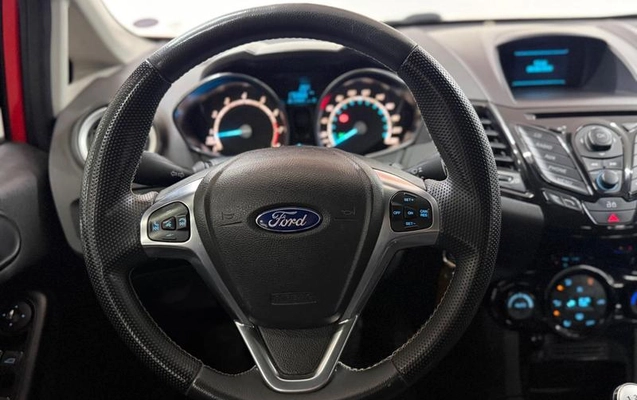 imagem-https://www.socarrao.com.br/sc-vehicle-images-prod/3046423/1787923628188-8339171_7_B_8b757916a0.jpeg