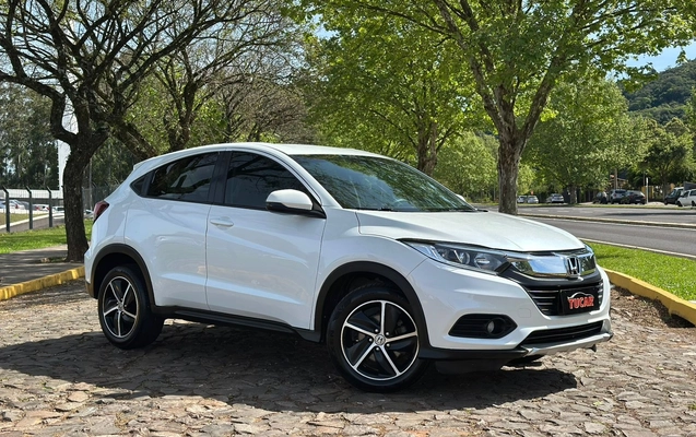 imagem-https://www.socarrao.com.br/sc-vehicle-images-prod/3046447/1787316310309-69916aab-cf26-4ff3-9a47-a36d996f2d74.jpg