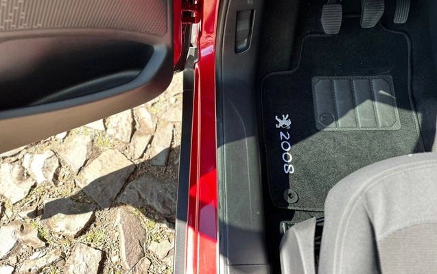 imagem-https://www.socarrao.com.br/sc-vehicle-images-prod/3046459/1785875214211-d5c64fd7-e0c2-4a19-bb01-5b799c22c76b.jpg
