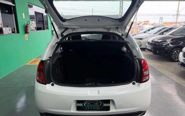 imagem-https://www.socarrao.com.br/sc-vehicle-images-prod/3046497/1789149618746-gb-72094e3.jpeg