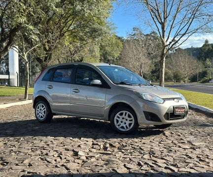 Ford Fiesta 2012 Prata — foto 1 de 3