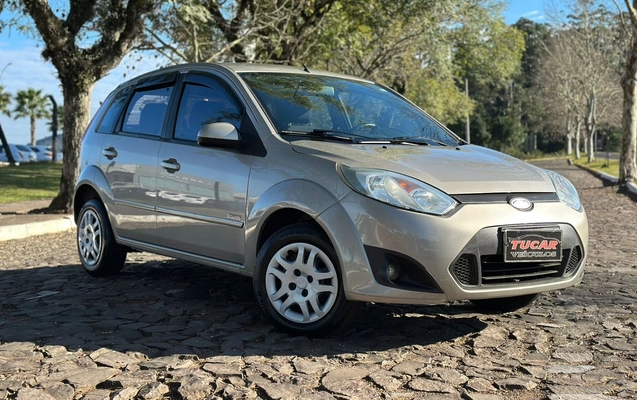 imagem-https://www.socarrao.com.br/sc-vehicle-images-prod/3046537/1785875526117-fdcd4549-2ccd-45d9-86ee-1e7d1d946c5d.jpg