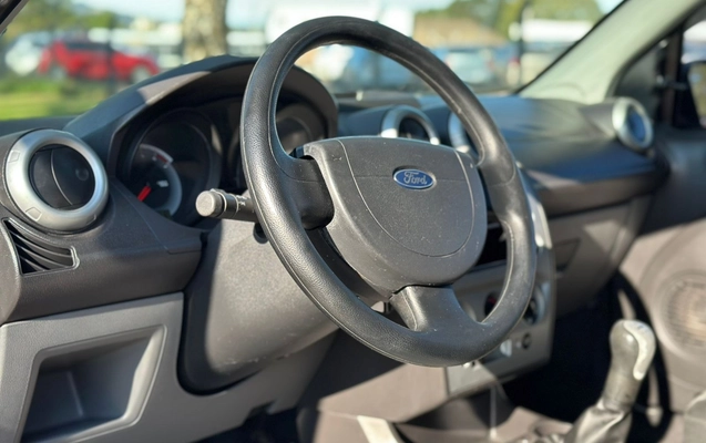imagem-https://www.socarrao.com.br/sc-vehicle-images-prod/3046537/1785875526118-399a2bd7-9c11-4116-8c35-14a77b86abfc.jpg