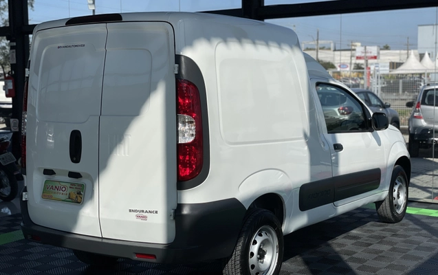 imagem-https://www.socarrao.com.br/sc-vehicle-images-prod/3046585/1789213637470-003_48261bbd42130592c455b383115098dc.jpeg