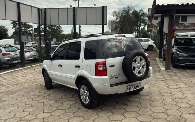 imagem-https://www.socarrao.com.br/sc-vehicle-images-prod/3046781/1785876519261-6XKkW9GyLEkrFsRsmg7BcDruYVXmfdXJ.jpg