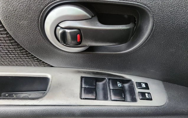 imagem-https://www.socarrao.com.br/sc-vehicle-images-prod/3046839/1785876745885-V2hhdHNBcHAgSW1hZ2UgMjAyNi0wOC0wNCBhdCAxNy4yOS4xMCAoMikuanBlZw.jpeg
