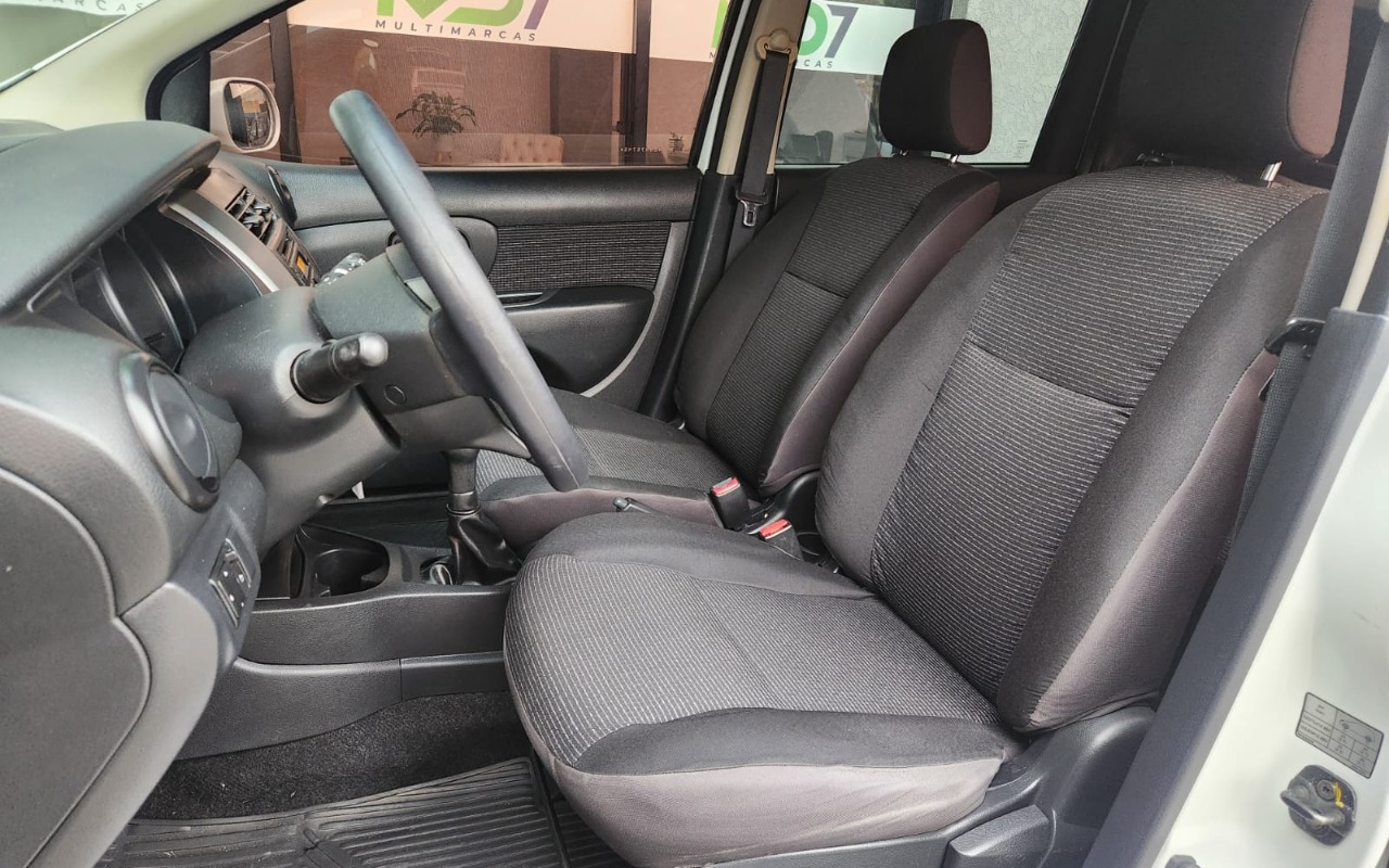 imagem-https://www.socarrao.com.br/sc-vehicle-images-prod/3046839/1785876746138-V2hhdHNBcHAgSW1hZ2UgMjAyNi0wOC0wNCBhdCAxNy4yOS4xMS5qcGVn.jpeg