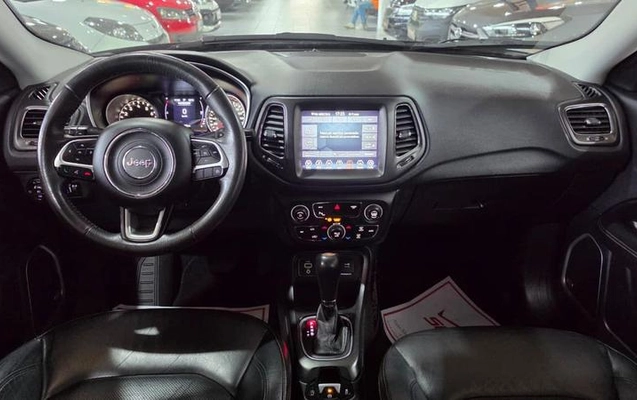 imagem-https://www.socarrao.com.br/sc-vehicle-images-prod/3046866/1785876796070-8332116_3_B_d8a7041d5f.jpeg