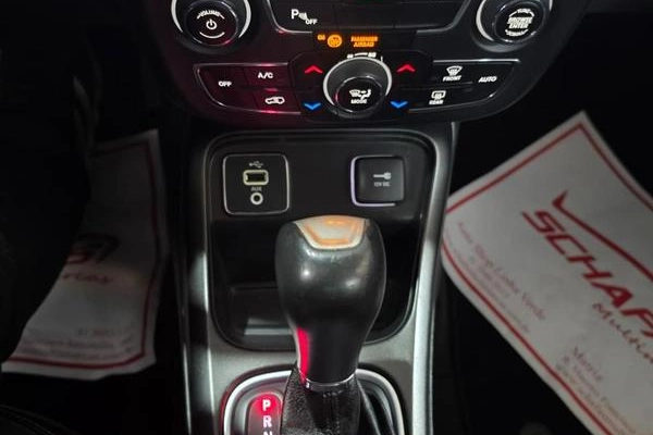 imagem-https://www.socarrao.com.br/sc-vehicle-images-prod/3046866/1785876796080-8332116_13_B_ac7bf64d95.jpeg