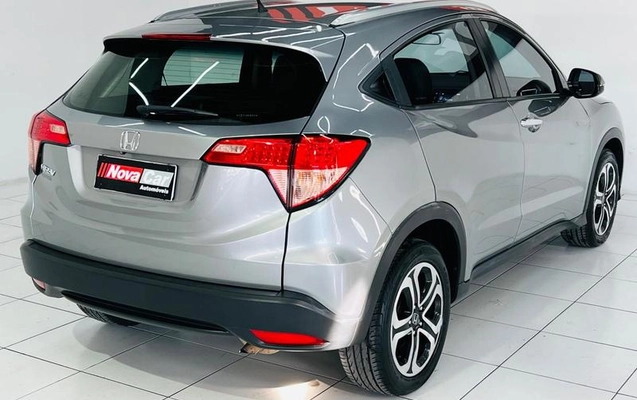 imagem-https://www.socarrao.com.br/sc-vehicle-images-prod/3046938/1789579838239-8349005_7_B_47cff59f1f.jpeg