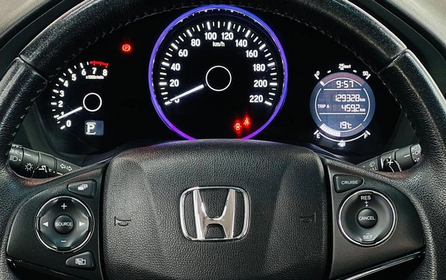 imagem-https://www.socarrao.com.br/sc-vehicle-images-prod/3046938/1789579838240-8349005_15_B_d685ea7c71.jpeg