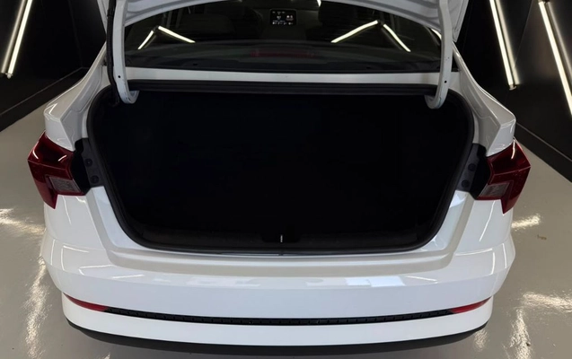 imagem-https://www.socarrao.com.br/sc-vehicle-images-prod/3047111/1786649962065-gb-a3759df.jpeg