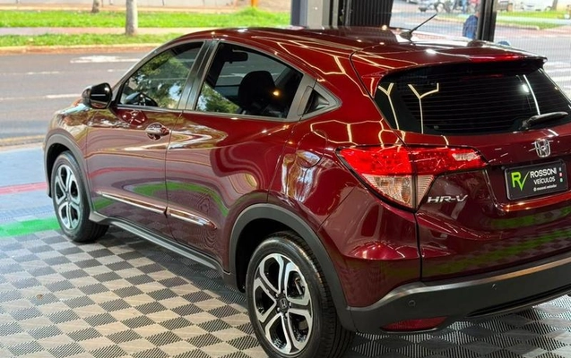imagem-https://www.socarrao.com.br/sc-vehicle-images-prod/3047241/1788279010630-8349134_8_B_63b3a635b3.jpeg