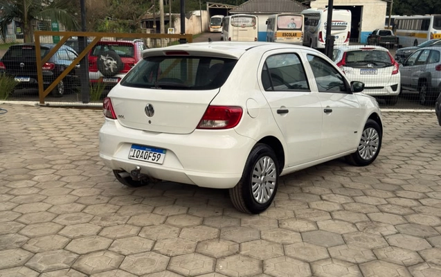 imagem-https://www.socarrao.com.br/sc-vehicle-images-prod/3047245/1785878642667-rJnT5DpCKwHPRT1zR06d00iS7YbtFKTP.jpg