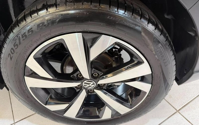 imagem-https://www.socarrao.com.br/sc-vehicle-images-prod/3047267/1787663237624-8347431_5_B_49b7f7596d.jpeg