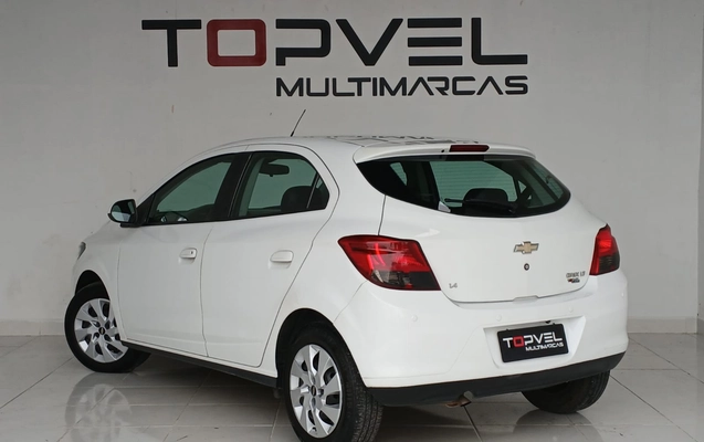 imagem-https://www.socarrao.com.br/sc-vehicle-images-prod/3047314/1785878889757-003_7c9d6f469e8fbfb6aeae8a2640c43a84.jpeg