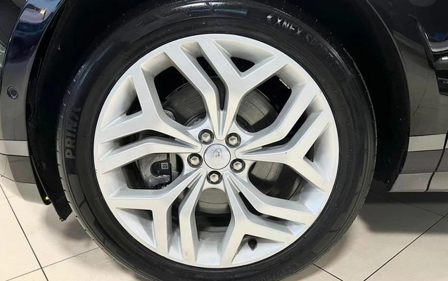 imagem-https://www.socarrao.com.br/sc-vehicle-images-prod/3047319/1788878134926-8348354_15_B_30089b125f.jpeg