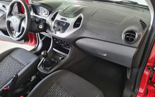 imagem-https://www.socarrao.com.br/sc-vehicle-images-prod/3047397/1785879166738-b93dfe109c734922bc389d5eefa4d180_1785879074260.jpg