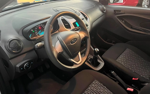 imagem-https://www.socarrao.com.br/sc-vehicle-images-prod/3047407/1785944933315-YWFhZDVkNzMtMzE4Ni00YWMyLWI4ZTYtYTRkMWI0MjU4YzdjLmpwZWc.jpeg
