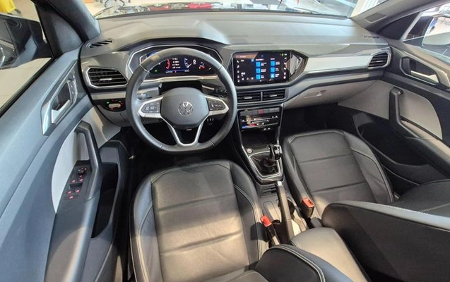 imagem-https://www.socarrao.com.br/sc-vehicle-images-prod/3047558/1786046792777-8349156_9_B_a1e4015626.jpeg