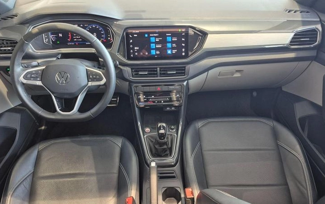 imagem-https://www.socarrao.com.br/sc-vehicle-images-prod/3047558/1786046792778-8349156_17_B_026bfd93d5.jpeg