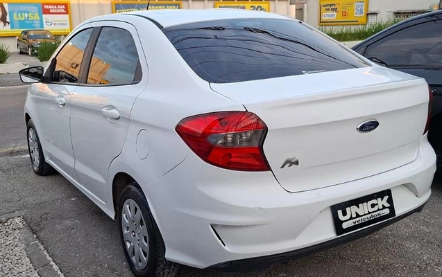 imagem-https://www.socarrao.com.br/sc-vehicle-images-prod/3047568/1786375067576-8349191_9_B_ea643ba127.jpeg