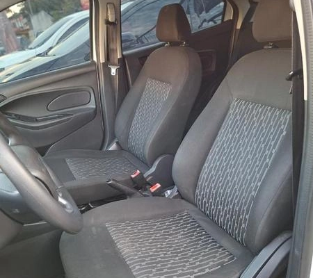 imagem-https://www.socarrao.com.br/sc-vehicle-images-prod/3047568/1786375067589-8349191_3_B_1dacbc9b52.jpeg