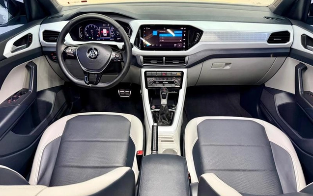 imagem-https://www.socarrao.com.br/sc-vehicle-images-prod/3047584/1787686768412-8349193_12_B_2cf0808e76.jpeg