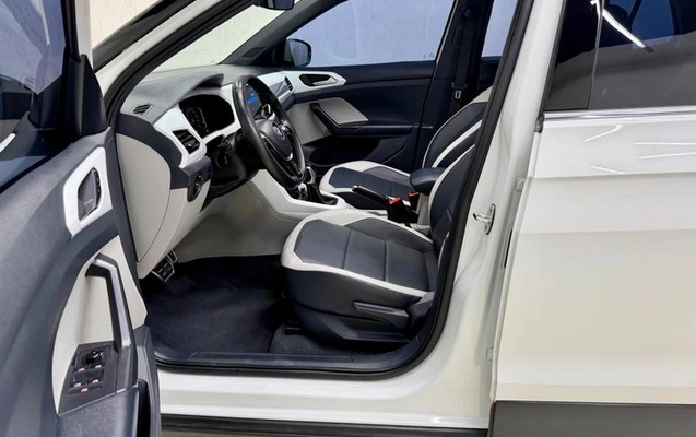 imagem-https://www.socarrao.com.br/sc-vehicle-images-prod/3047584/1787686768415-8349193_15_B_9bb176ba23.jpeg