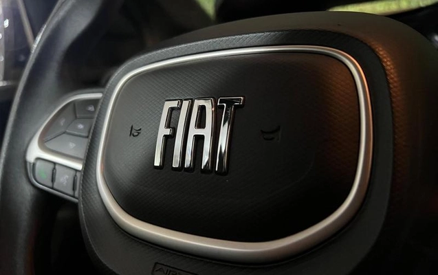 imagem-https://www.socarrao.com.br/sc-vehicle-images-prod/3048451/1788009584763-8340756_8_B_479b8325c0.jpeg
