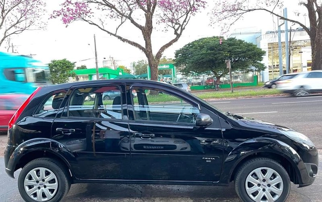 imagem-https://www.socarrao.com.br/sc-vehicle-images-prod/3048745/1788361949874-6865129_7_B_2870a59bf5.jpeg
