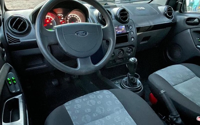 imagem-https://www.socarrao.com.br/sc-vehicle-images-prod/3048745/1788361949875-6865129_11_B_7ebda1c259.jpeg