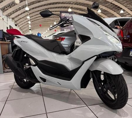 imagem-https://www.socarrao.com.br/sc-vehicle-images-prod/3057537/1787406597736-8344412_1_B_44470439d2.jpeg