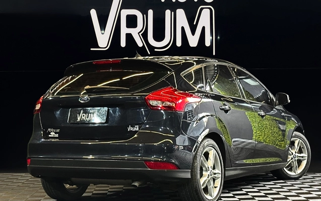 imagem-https://www.socarrao.com.br/sc-vehicle-images-prod/3057783/1785932990076-4_055852.jpg